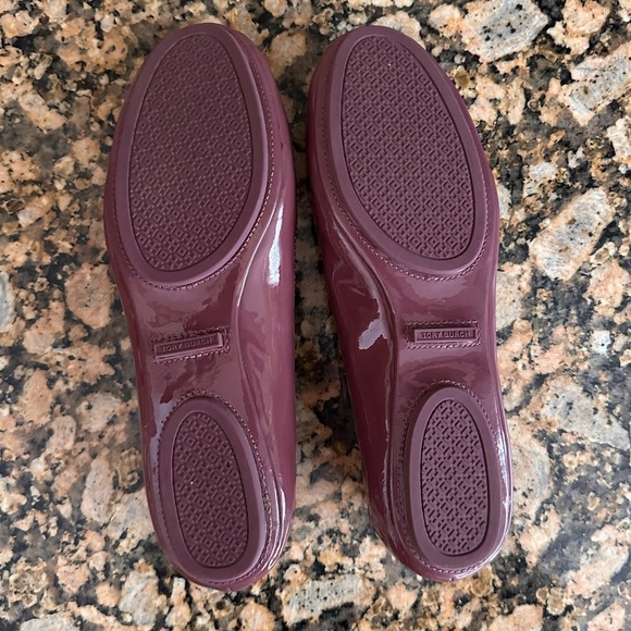 TORY BURCH Minnie Travel Ballet in Vintage eggplant, - Picture 7 of 7